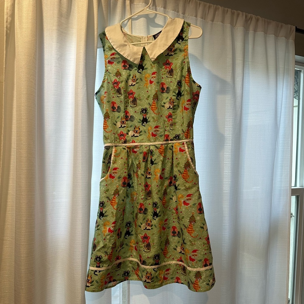 Retro cat Christmas dress XL
